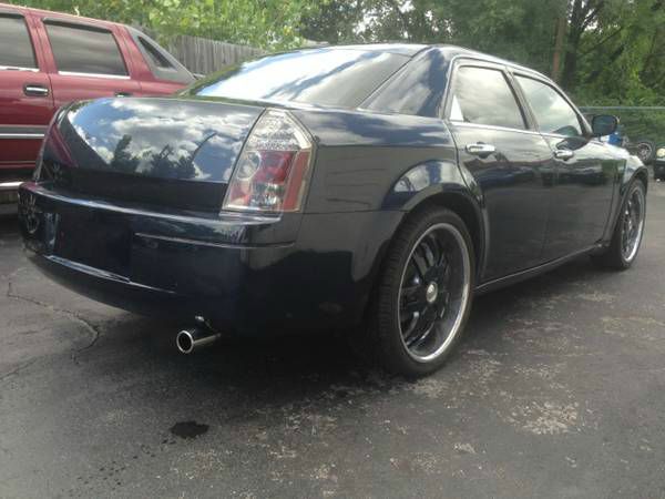 2006 Chrysler 300 Base