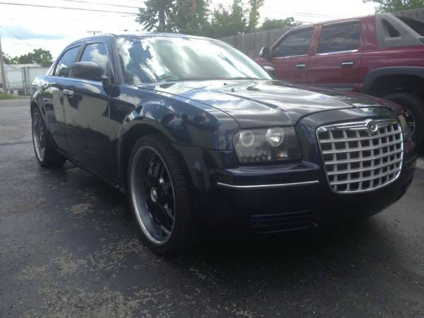 2006 Chrysler 300 Base