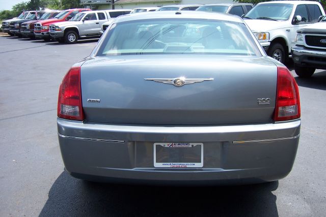 2006 Chrysler 300 GT Premium