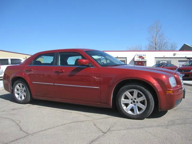 2007 Chrysler 300 Base