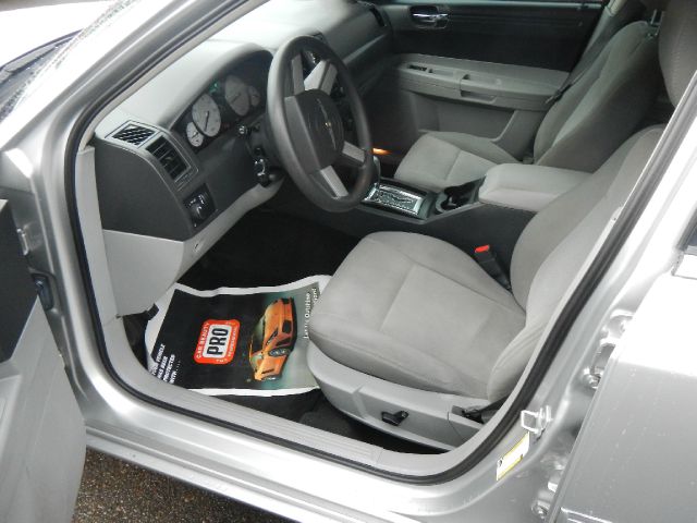 2007 Chrysler 300 Base