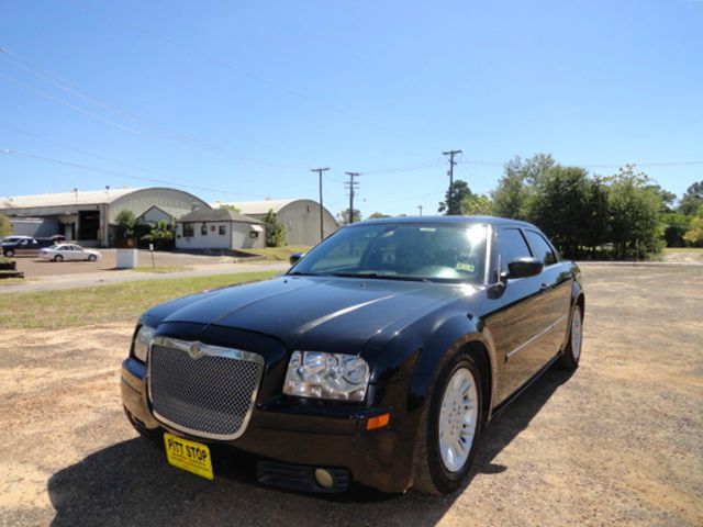 2007 Chrysler 300 Base