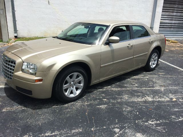 2007 Chrysler 300 GL Manual W/siab