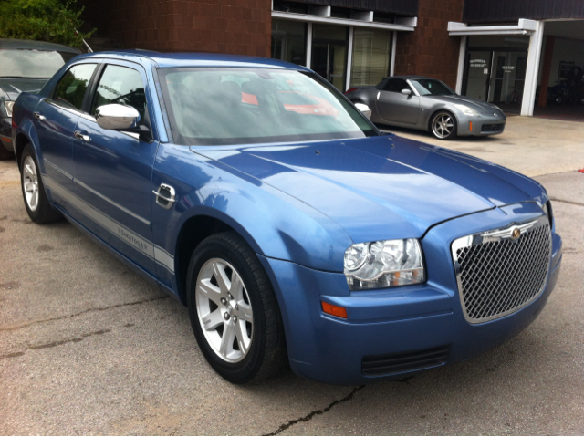 2007 Chrysler 300 Base