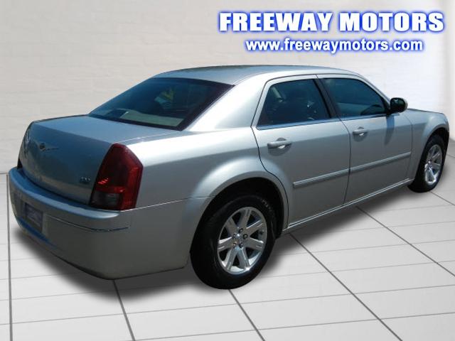 2007 Chrysler 300 3.5