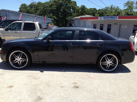 2007 Chrysler 300 Base