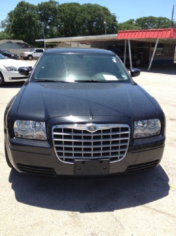 2007 Chrysler 300 Base