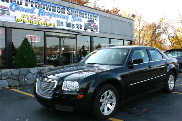 2007 Chrysler 300 Unknown