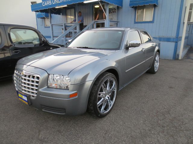 2007 Chrysler 300 Base