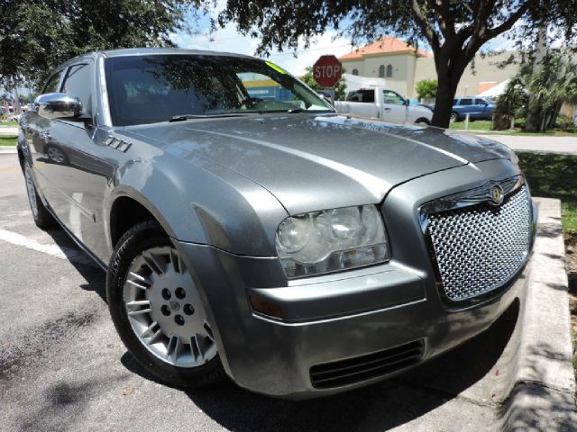 2007 Chrysler 300 Base