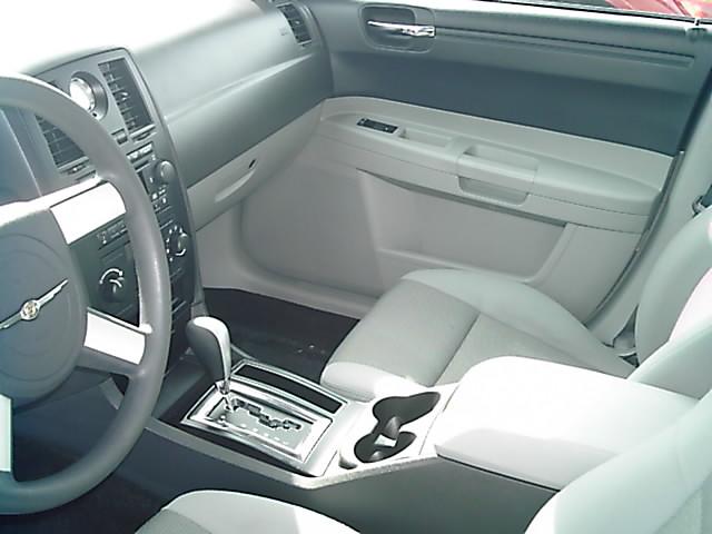 2007 Chrysler 300 Base