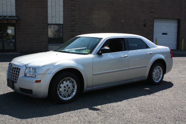 2007 Chrysler 300 Base