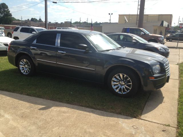 2007 Chrysler 300 Base