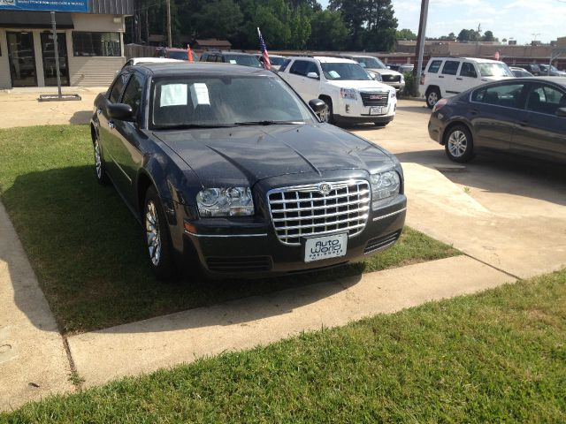 2007 Chrysler 300 Base