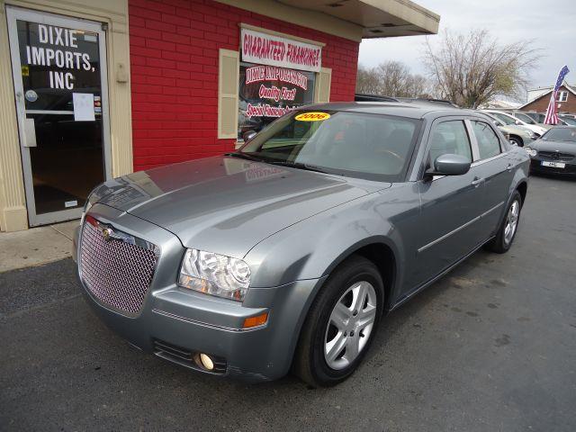 2007 Chrysler 300 Base