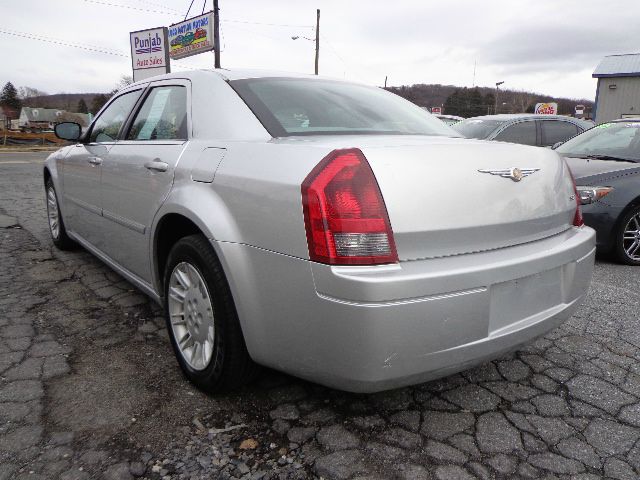 2007 Chrysler 300 Base