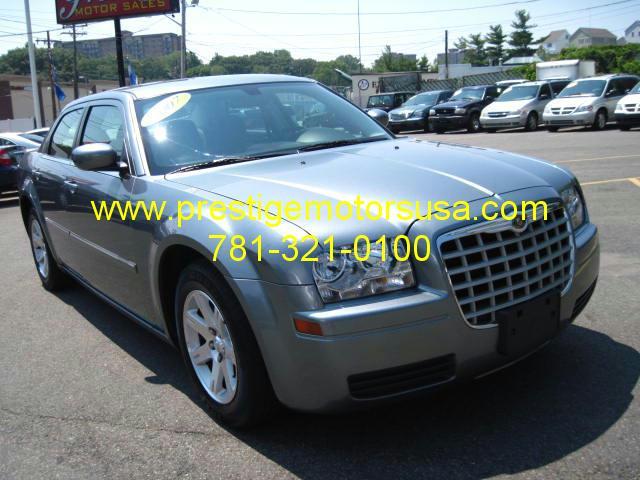 2007 Chrysler 300 Unknown