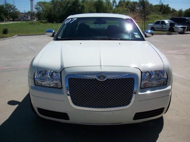 2007 Chrysler 300 Extendedslt 4x4