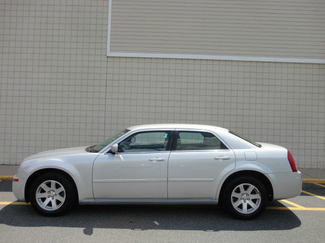 2007 Chrysler 300 Sport Technology