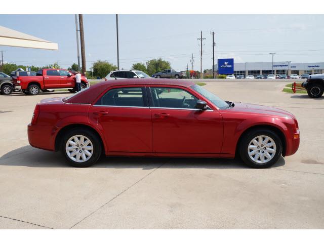 2008 Chrysler 300 Unknown