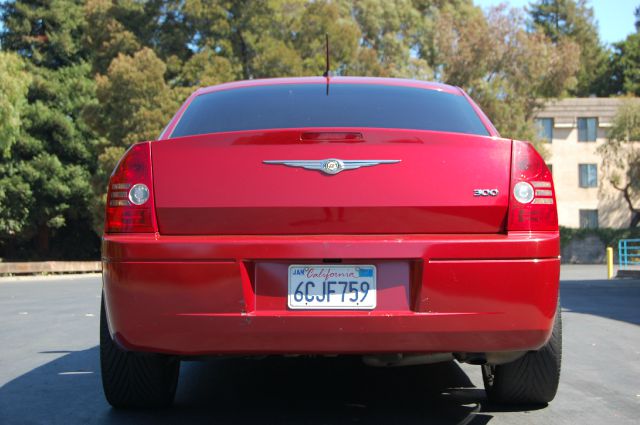 2008 Chrysler 300 Elk Conversion Van