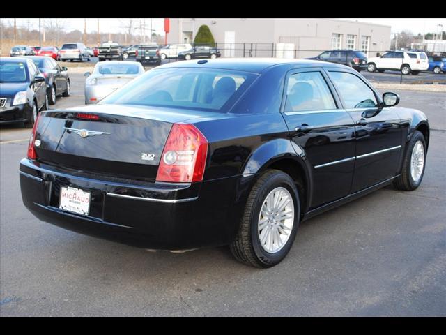 2009 Chrysler 300 3.5