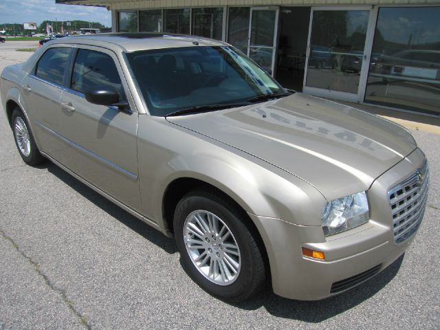 2009 Chrysler 300 Elk Conversion Van