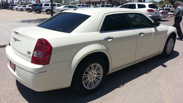 2010 Chrysler 300 3.5