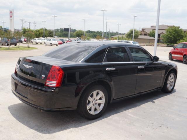 2010 Chrysler 300 SXT, Stowgo