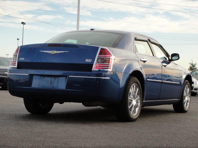 2010 Chrysler 300 3.5