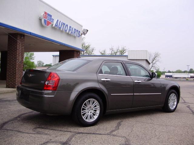 2010 Chrysler 300 3.5