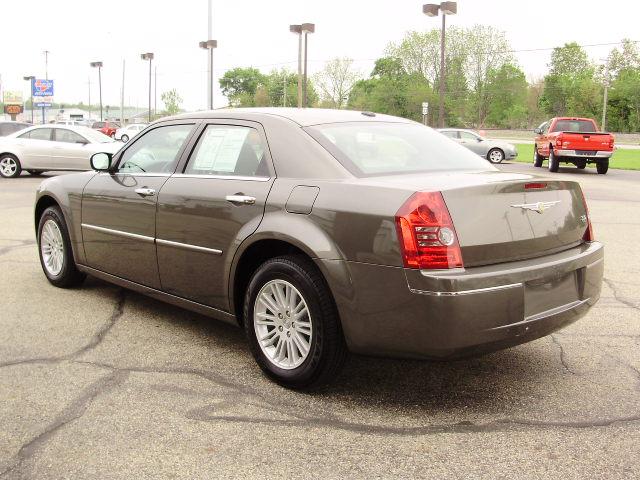 2010 Chrysler 300 3.5