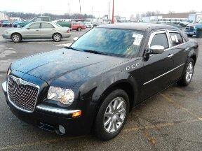 2010 Chrysler 300 SLT 25