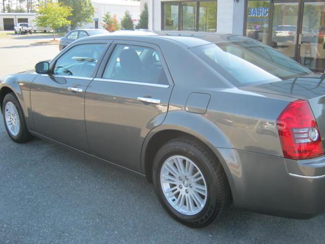 2010 Chrysler 300 3.5