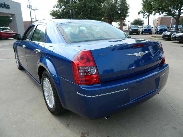 2010 Chrysler 300 3.5