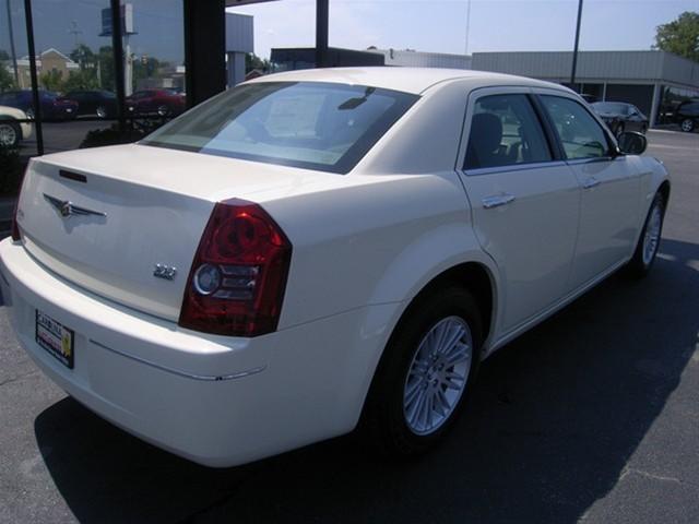 2010 Chrysler 300 3.5