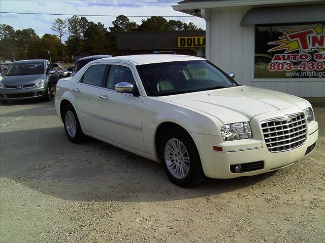 2010 Chrysler 300 4WD EX-L W/navi