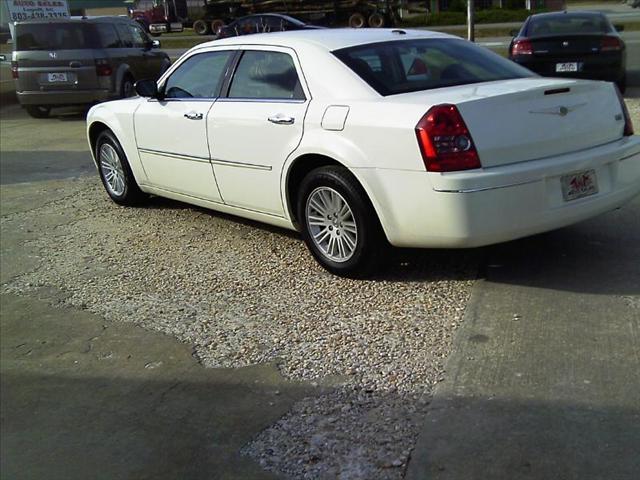 2010 Chrysler 300 4WD EX-L W/navi