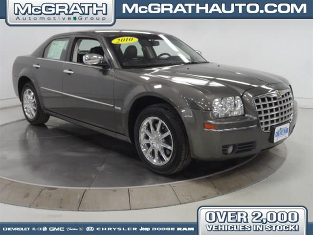 2010 Chrysler 300 LX - Stow-n-go