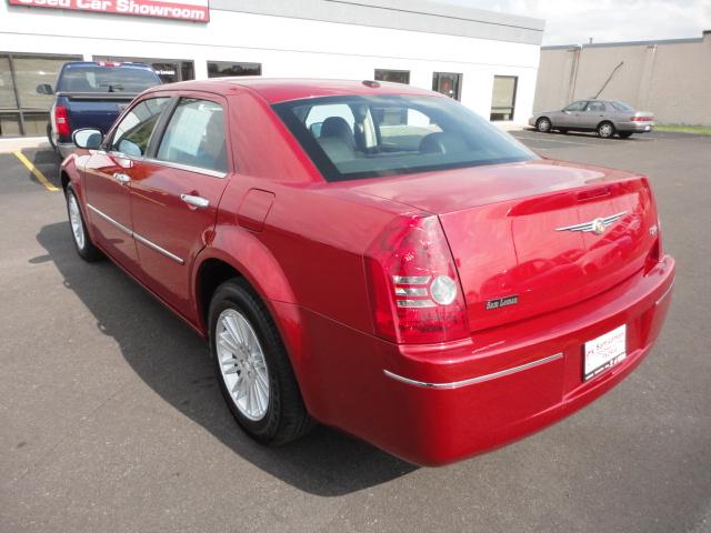 2010 Chrysler 300 Pimp Package