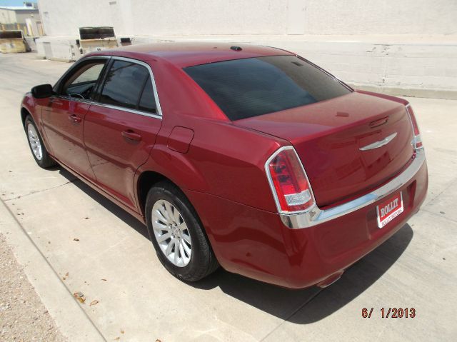 2011 Chrysler 300 Base