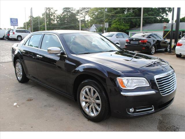 2011 Chrysler 300 Unknown