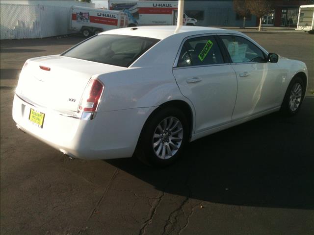 2012 Chrysler 300 Base