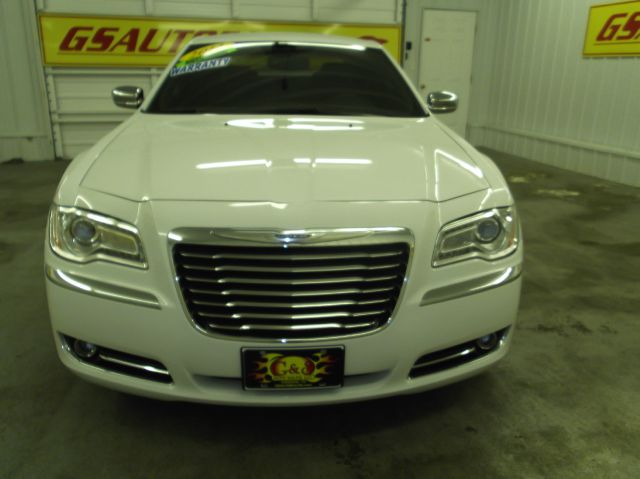 2012 Chrysler 300 Lease For Only 419 A Month