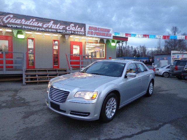 2012 Chrysler 300 Unknown