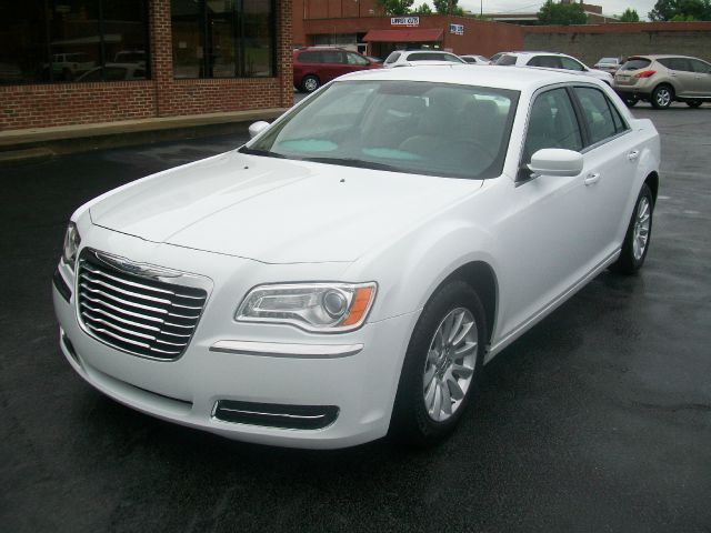 2013 Chrysler 300 5.6S