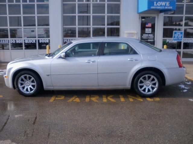 2005 Chrysler 300C C240 4dr Sdn 2.6L Sedan