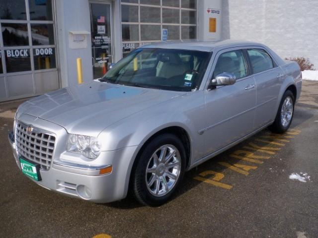 2005 Chrysler 300C C240 4dr Sdn 2.6L Sedan