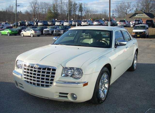 2005 Chrysler 300C GT LOW Miles