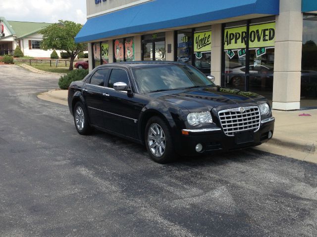 2005 Chrysler 300C Regular Cab